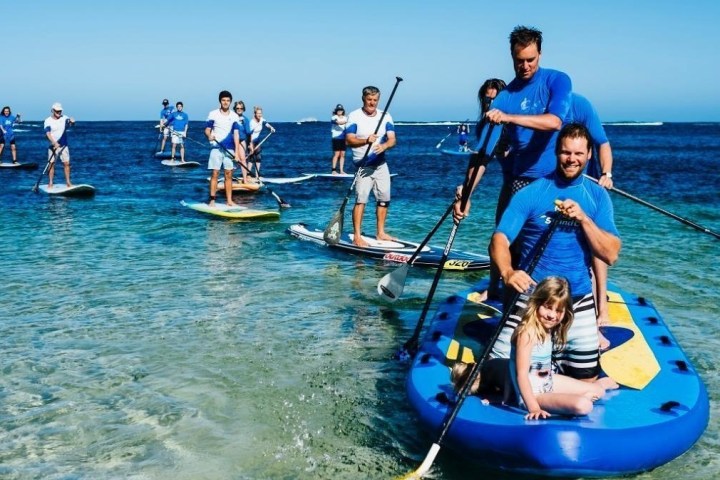 Group Standup paddling